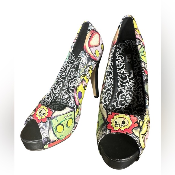 Black and Yellow Iron Fist Multicolor Peep Toe Heels - Picture 1 of 7